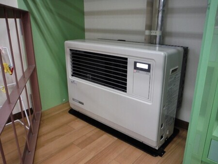 写真 暖房機器2