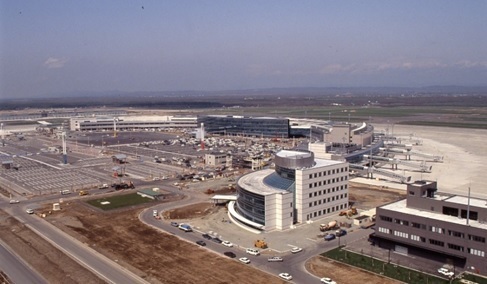 新ターミナルビルの写真