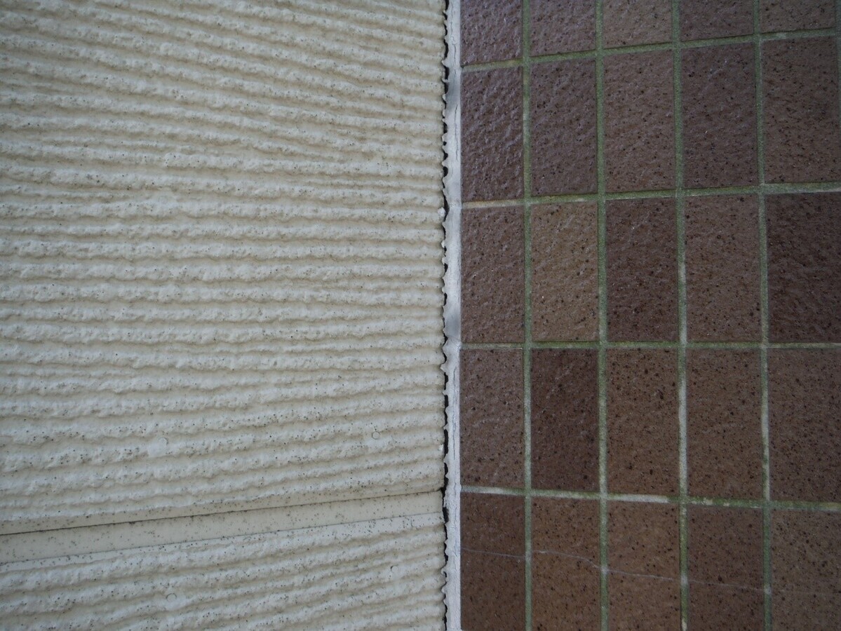 写真 壁面修繕3