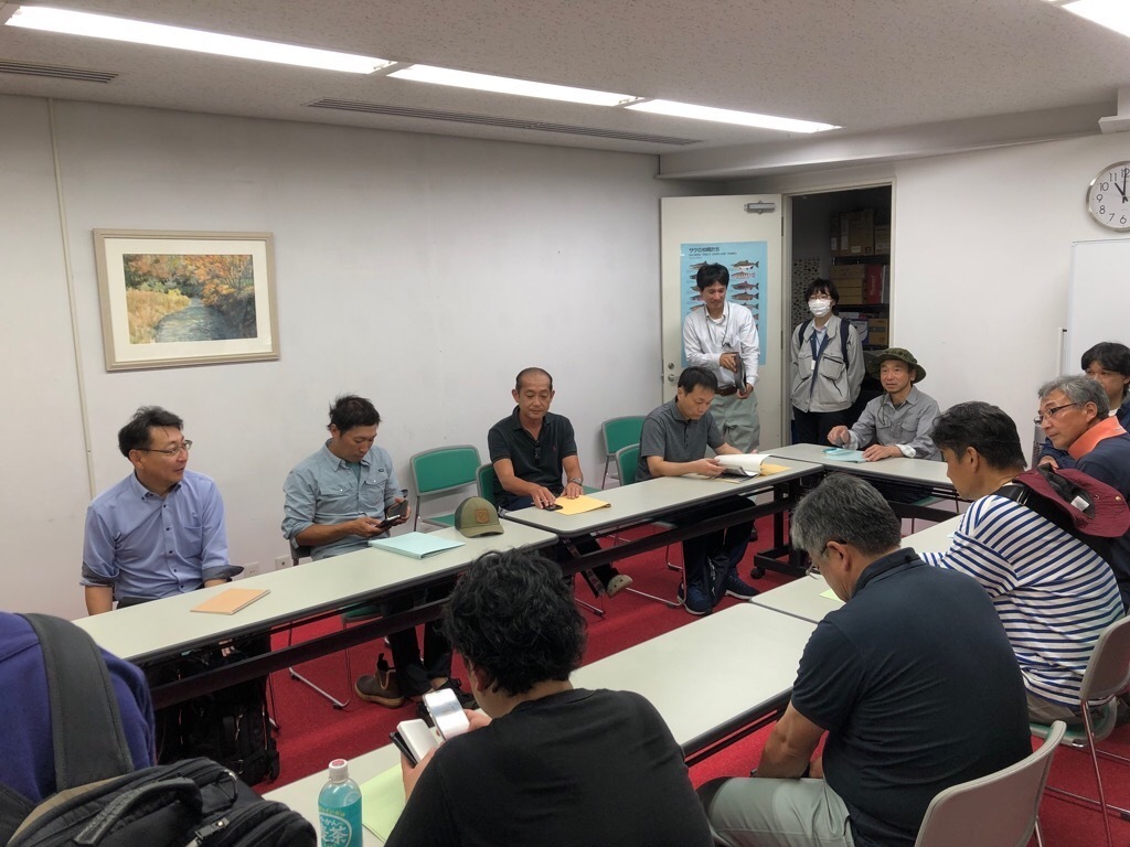 写真 現地視察のようす5