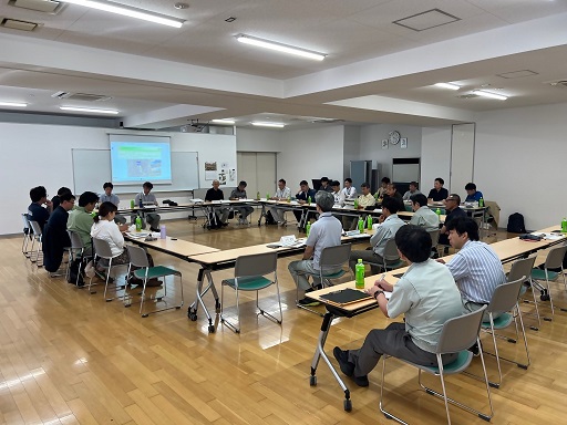 写真 現地視察の様子⑨