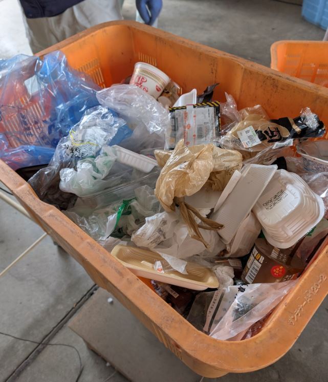 2の補足 燃やせないごみ写真2