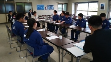 写真 まちづくりインタビューのようす2