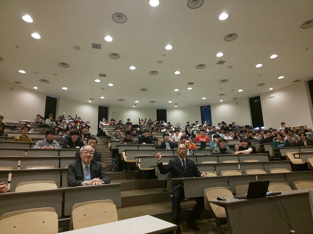 公立科学技術大学「千歳学」講座の様子写真2