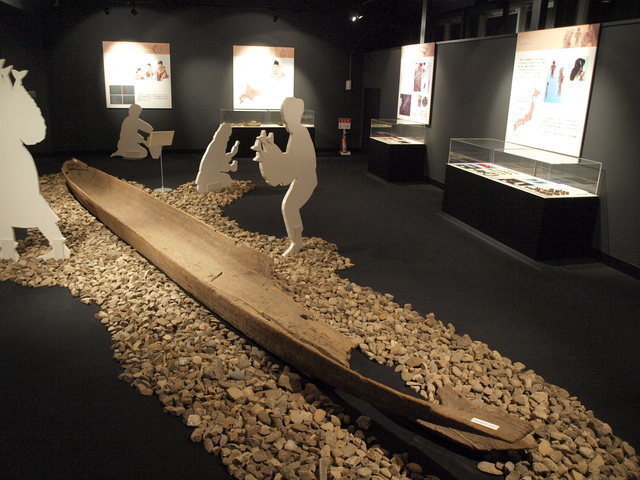 写真 昔の人々の日々の暮らしの展示