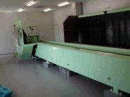 ペット・トレイ手選別コンベヤの写真