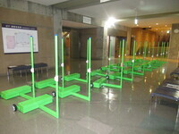 写真 バドミントン支柱