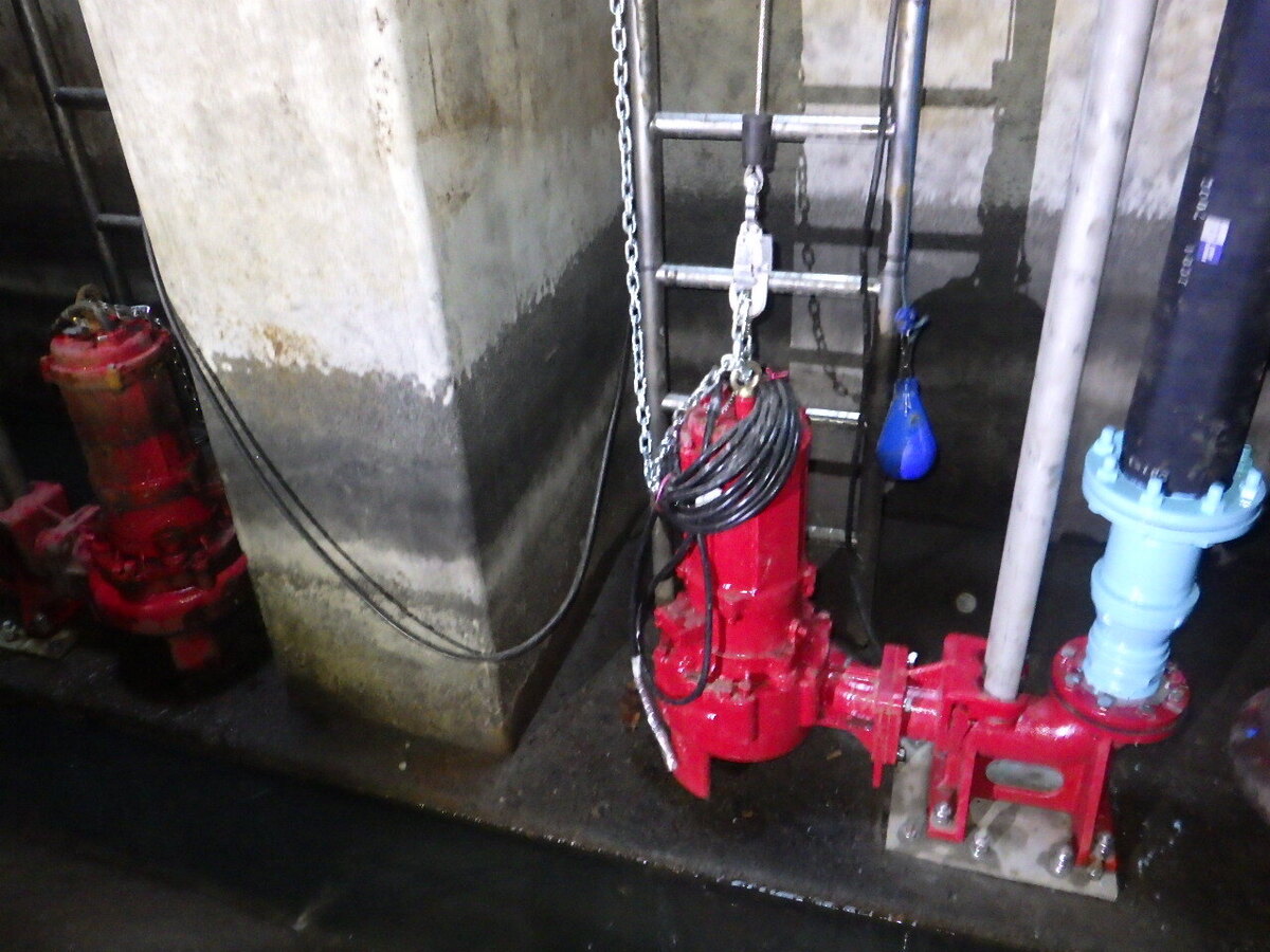 写真 汚水ポンプ