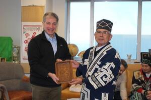 アンカレジ市長表敬訪問の写真2