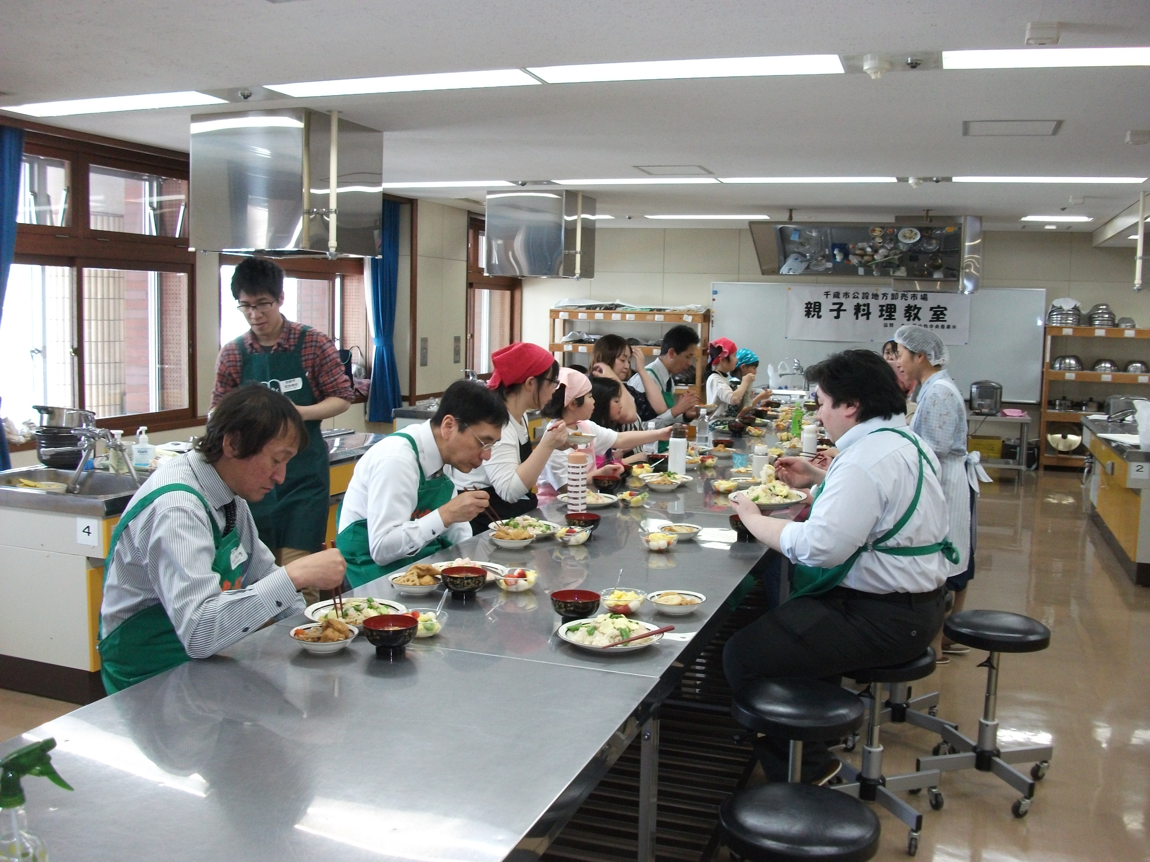 料理教室 試食2.JPG