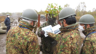 R3.10.21-2 北部方面隊総合戦闘力演習訓練視察.JPG