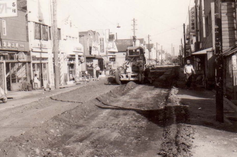 昭和33年  新橋維持工事の写真
