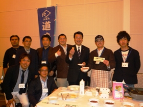 JA道央青年部の皆さんと記念撮影