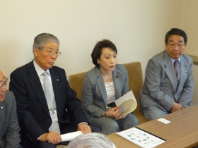 橋本聖子参議院議員との懇談（参議院議員会館会議室）