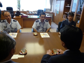 航空幕僚監部  岩成真一総務部長、大浦総務課長、遠藤基地対策室長との面談『いつもお忙しいところありがとうござうます！！』