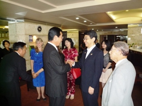 指宿市  富永副市長をはじめとする皆さんとのお別れ