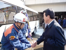 緊急消防援助隊北海道隊千歳市派遣隊発隊式  3月16日8