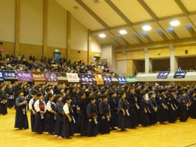 小学生から高校生まで600名以上の剣士の皆さん