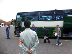 訓練終了時のお見送り