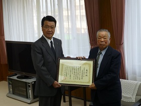 千歳市おさつ駅みどり台土地区画整理組合理事長