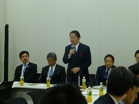 発起人  衛藤征士郎元防衛庁長官によるあいさつ 
