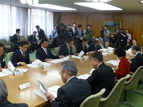 道内空港の民営化に関する北海道知事との意見交換会