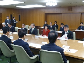 道内空港の民営化に関する北海道知事との意見交換会2