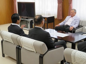 産経新聞社代表取締役会長・東京千歳会会長