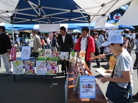 「食べて」「楽しめる」様々なコーナーがありました