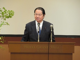 元防衛庁長官 衛藤征士郎 衆議院議員あいさつ 